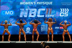WOMEN'S PHYSIQUE